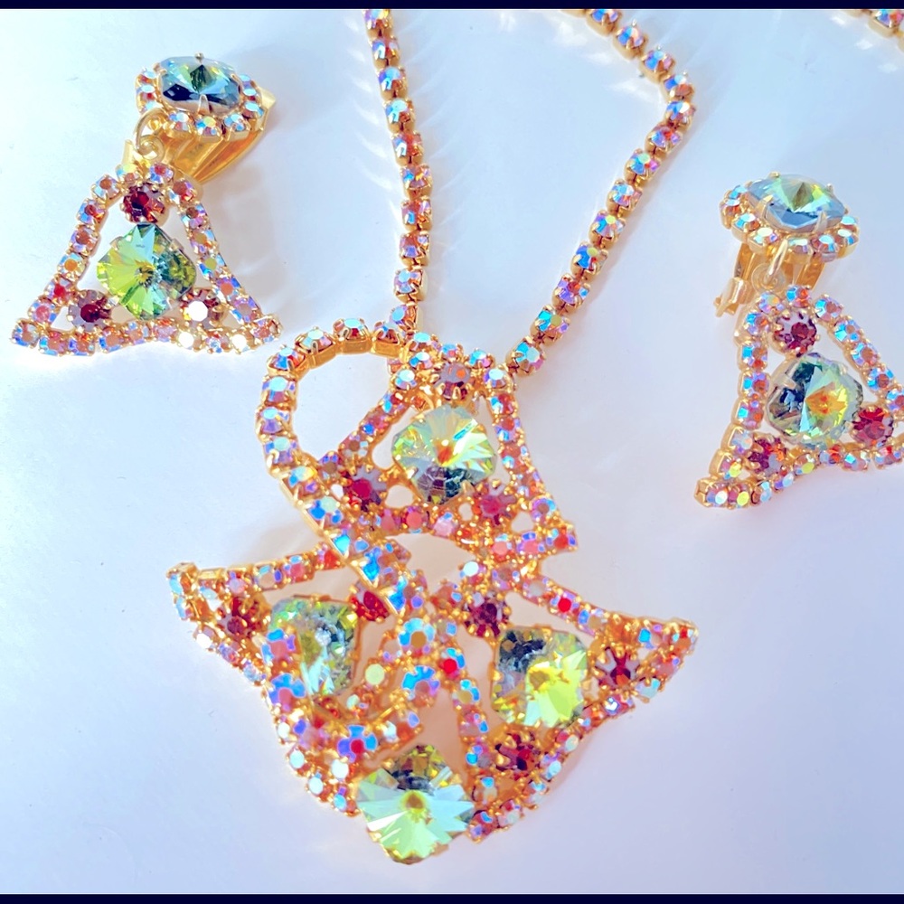 🔴 Vintage Rhinestone Necklace & Clip On Earrings - Picture 3 of 11